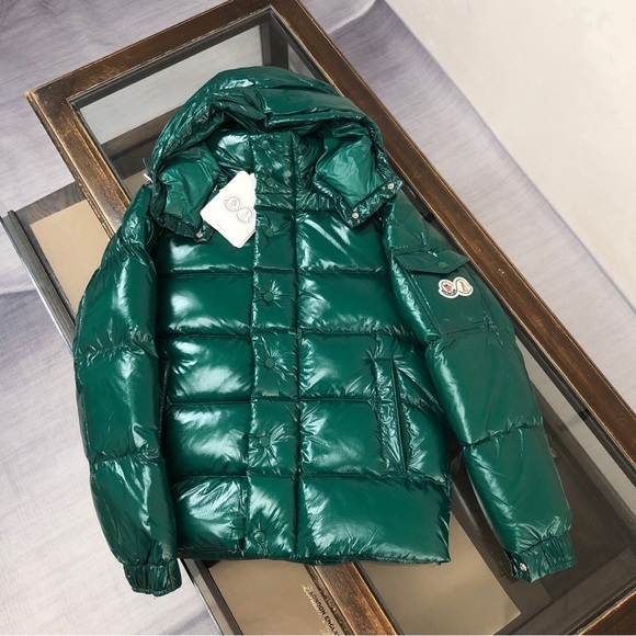 Moncler Shiny Emerald Puffer Jacket for Men - Picture 1 of 5